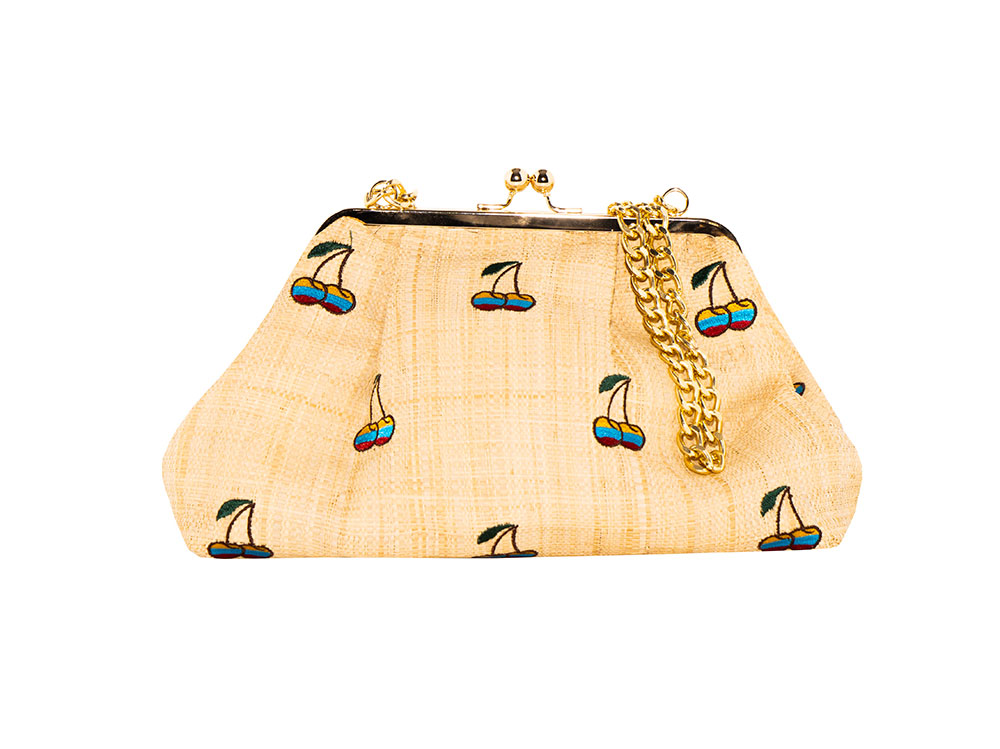 Clutch-in-Paglia-con-ciliegie-120€-ALESSANDRO-ENRIQUEZ