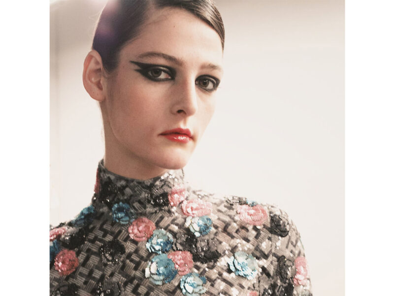 chanel-haute-couture-2022-beauty-look-03