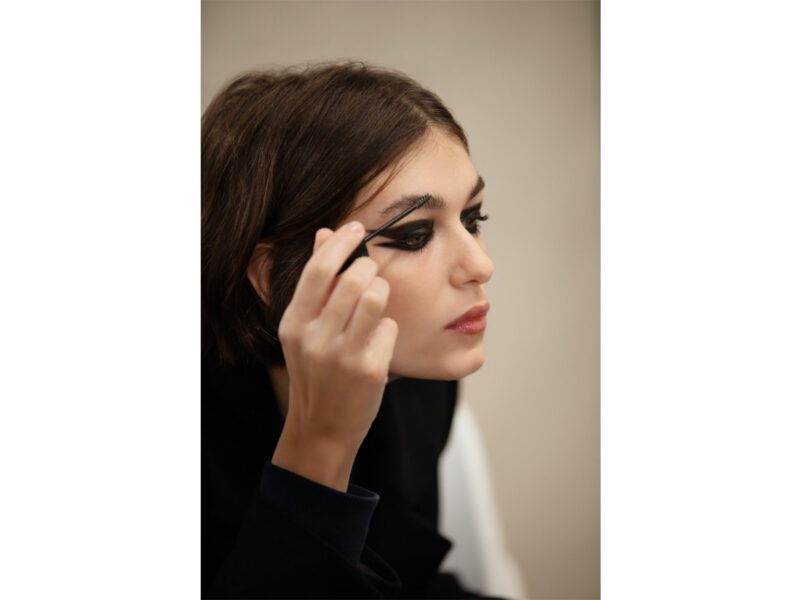 chanel-haute-couture-2022-beauty-look-08