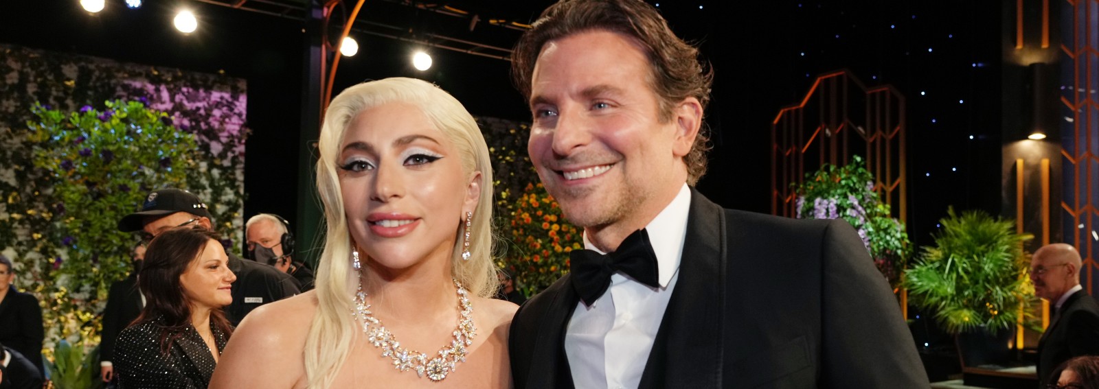 bradley cooper lady gaga hero