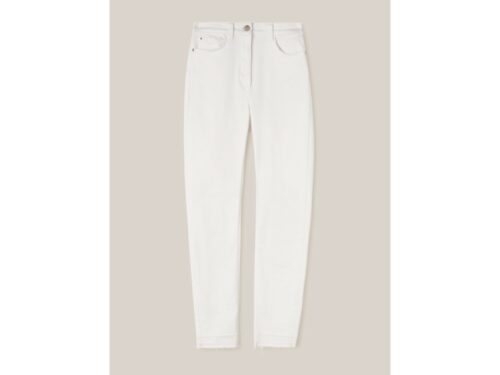 Jeans bianchi donna 2022: skinny, larghi, a vita alta, i must di primavera