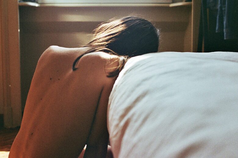 “A soft gaze at intimacy”: da un libro alla campagna di raccolta fondi per l’Ucraina