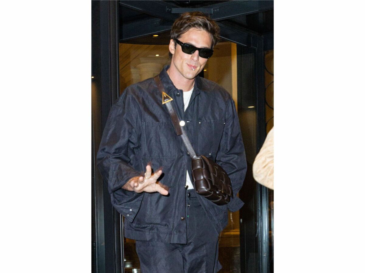 Casette Bottega Veneta Jacob Elordi