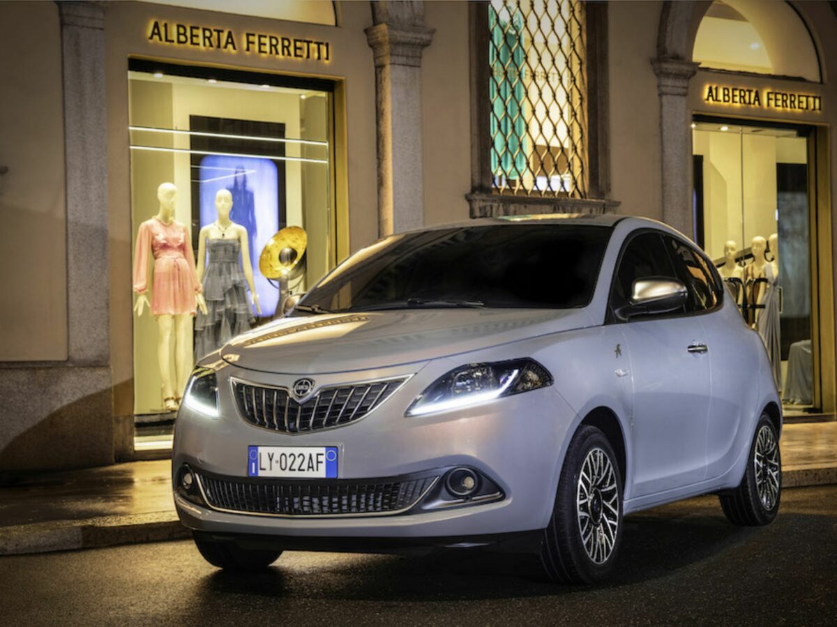 Lancia Ypsilon Alberta Ferretti (3)