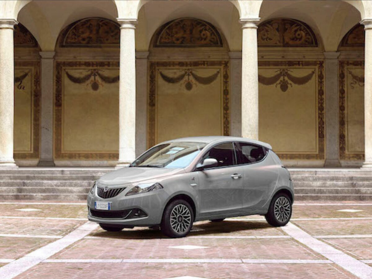 Lancia Ypsilon Alberta Ferretti (9)