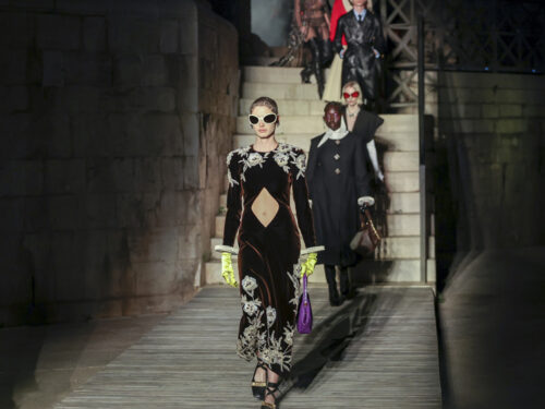 Gucci: la sfilata Cruise 2022 a Castel del Monte in Puglia