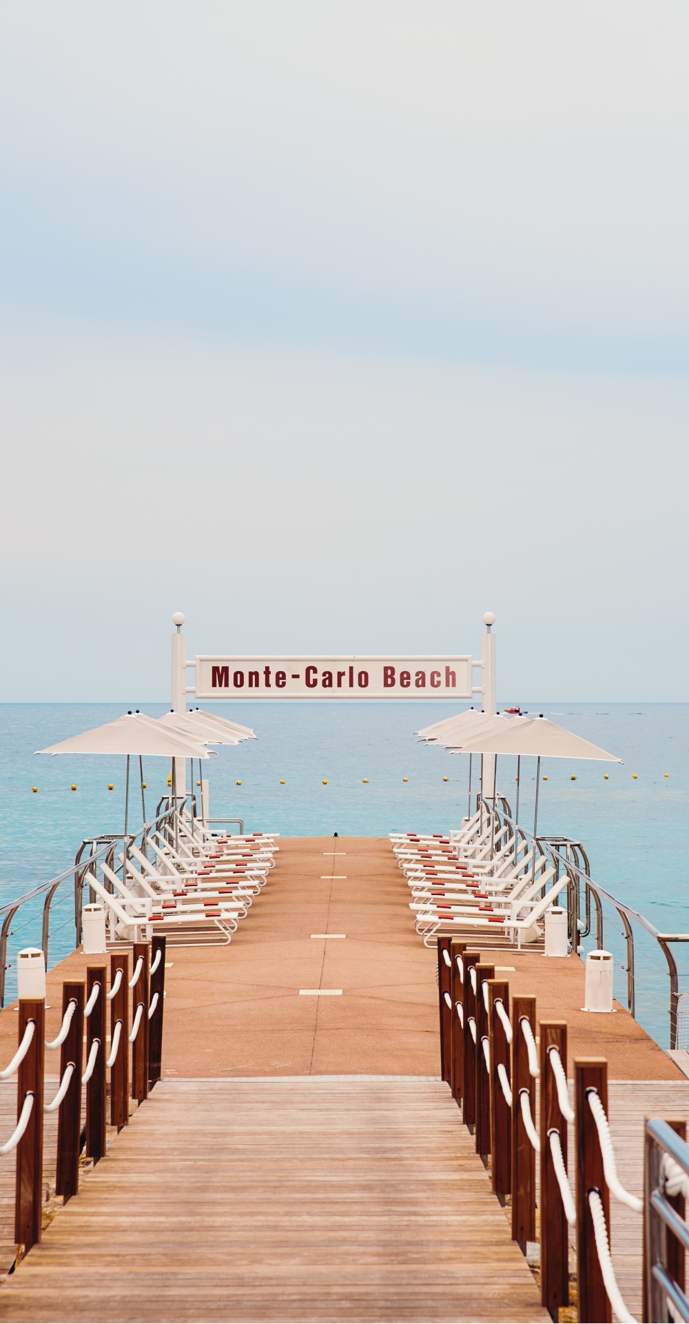 Monte Carlo Beach