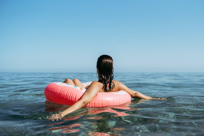 Oroscopo dell’estate: cosa aspettarsi dalle vacanze segno per segno