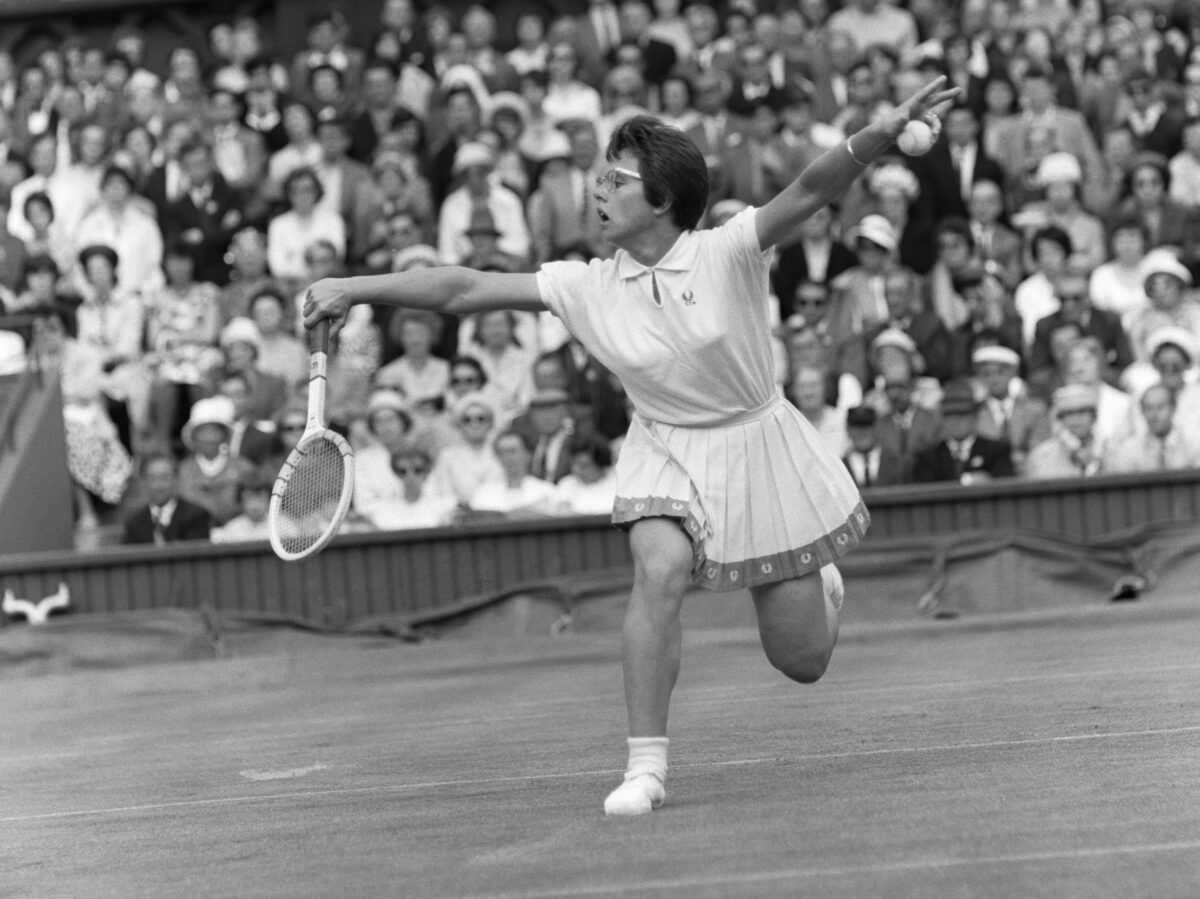 Billie-Jean-Moffitt-wimbledon-1962