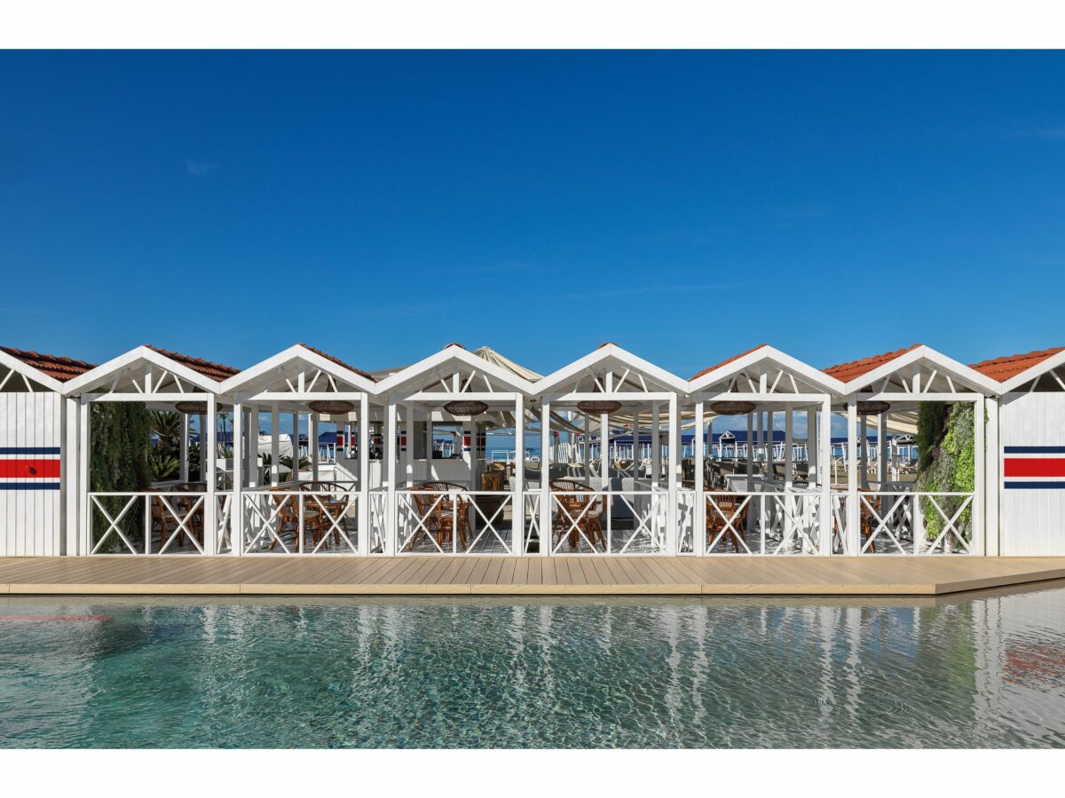 Cabins Augustus Hotel