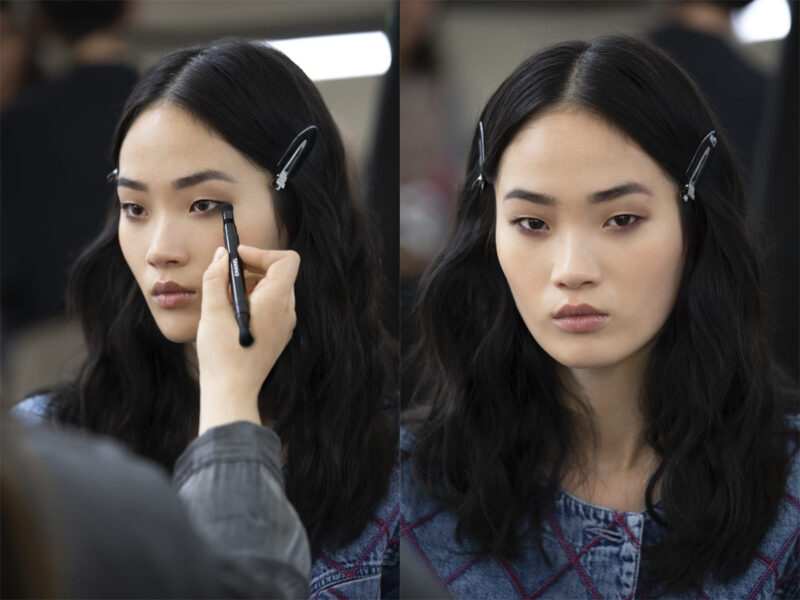 chanel-sfilata-haute-couture-beauty-look-make-up-trucco-autunno-inverno-2022-2023-04