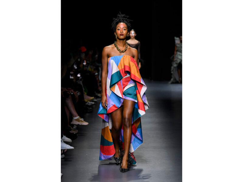 7_WAMI-TRIBUTE-TO-ARMANI_Joy-Meribe_LOOK007