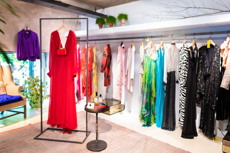“Be Sustainable Wear Preloved”: il nuovo progetto di Camera Moda Fashion Trust e Tearose presentato durante la Milano Fashion Week