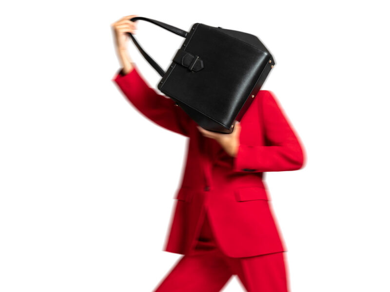 Franzi-Fernanda-Tote-Black-Model