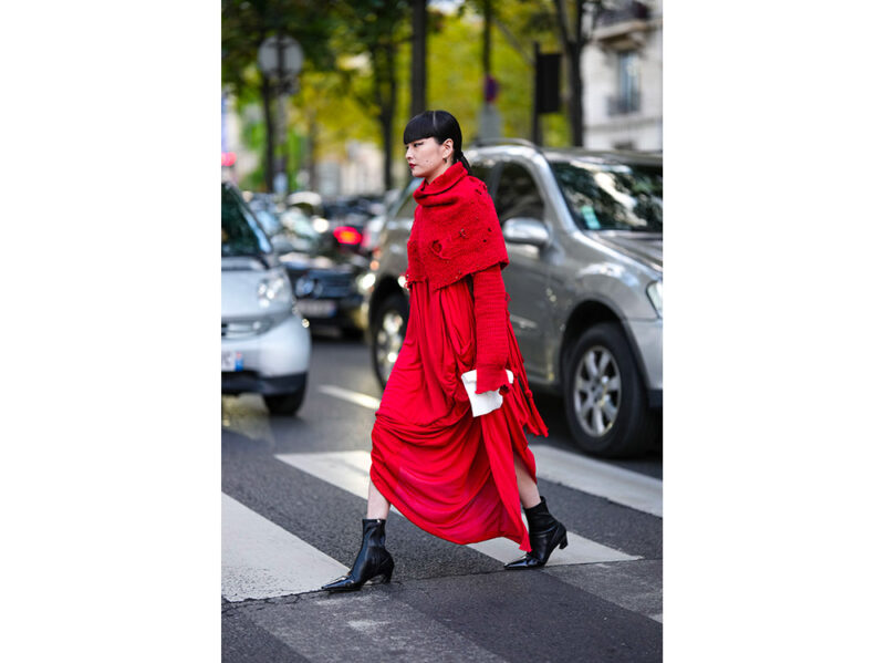 _Kozue-Akimoto-total-red