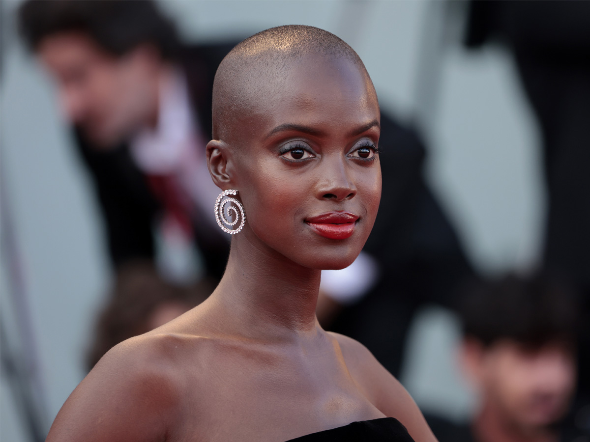 festival-venezia-2022-tutti-migliori-beauty-look-red-carpet-star-06