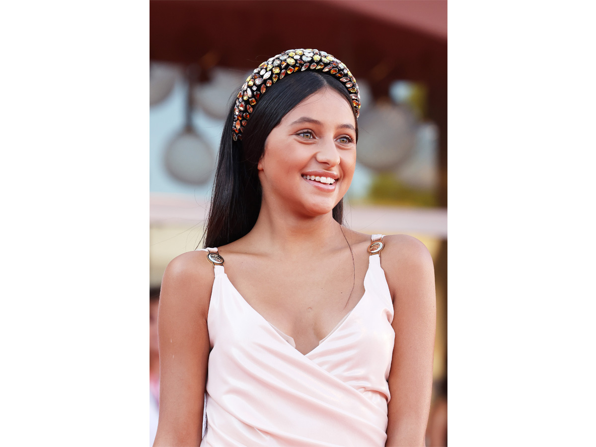 festival-venezia-2022-tutti-migliori-beauty-look-red-carpet-star-55