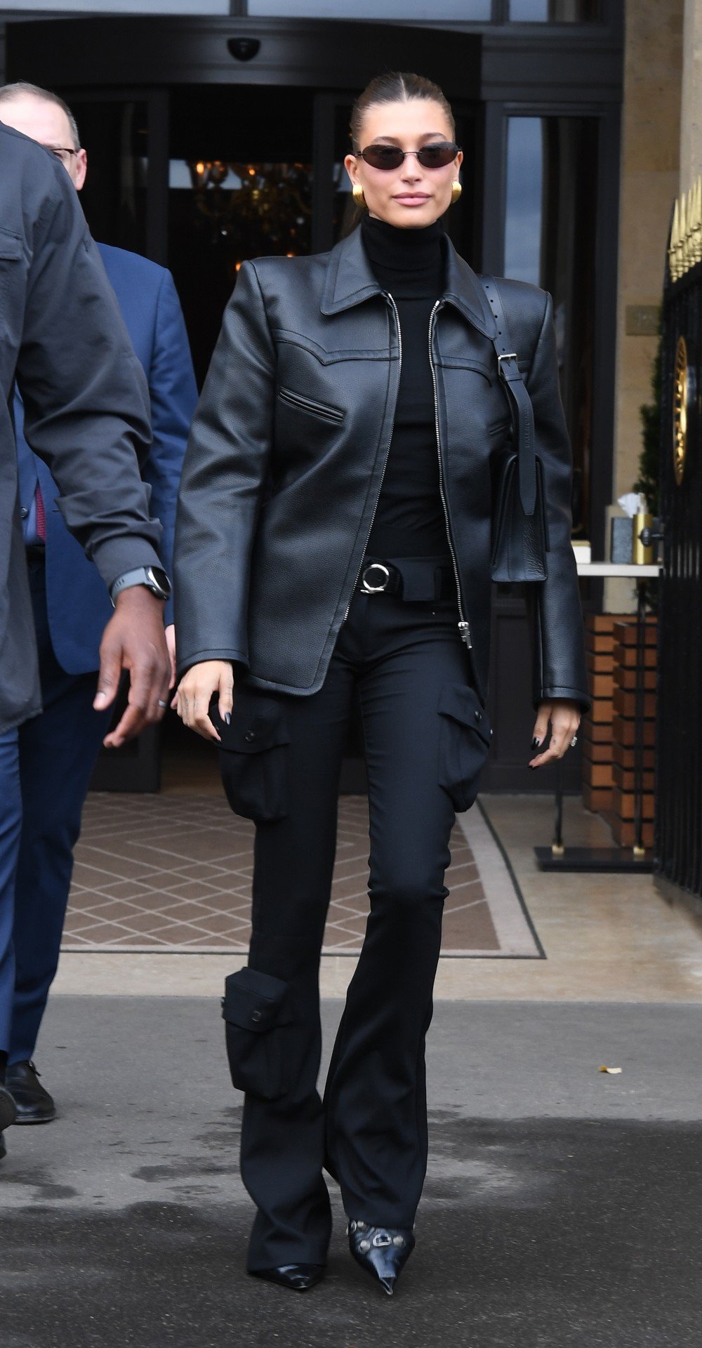 ok Hailey Bieber in Trussardi