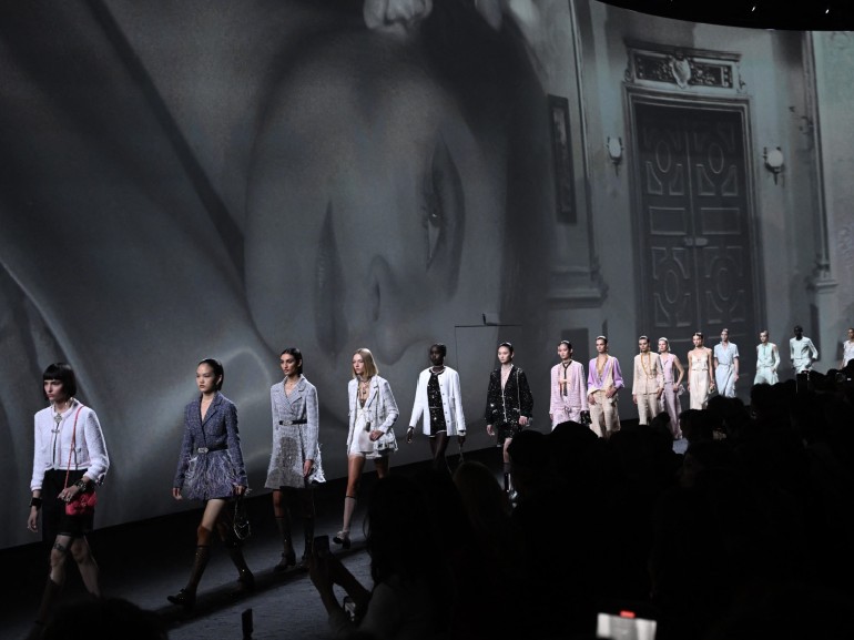 Chanel: la sfilata Primavera Estate 2023 a Parigi