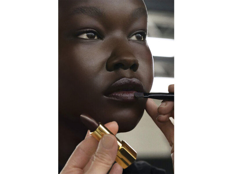 chanel-beauty-backstage-sfilata-estate-2023-10