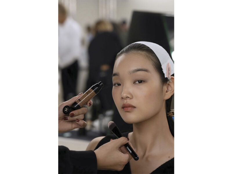 chanel-beauty-backstage-sfilata-estate-2023-11