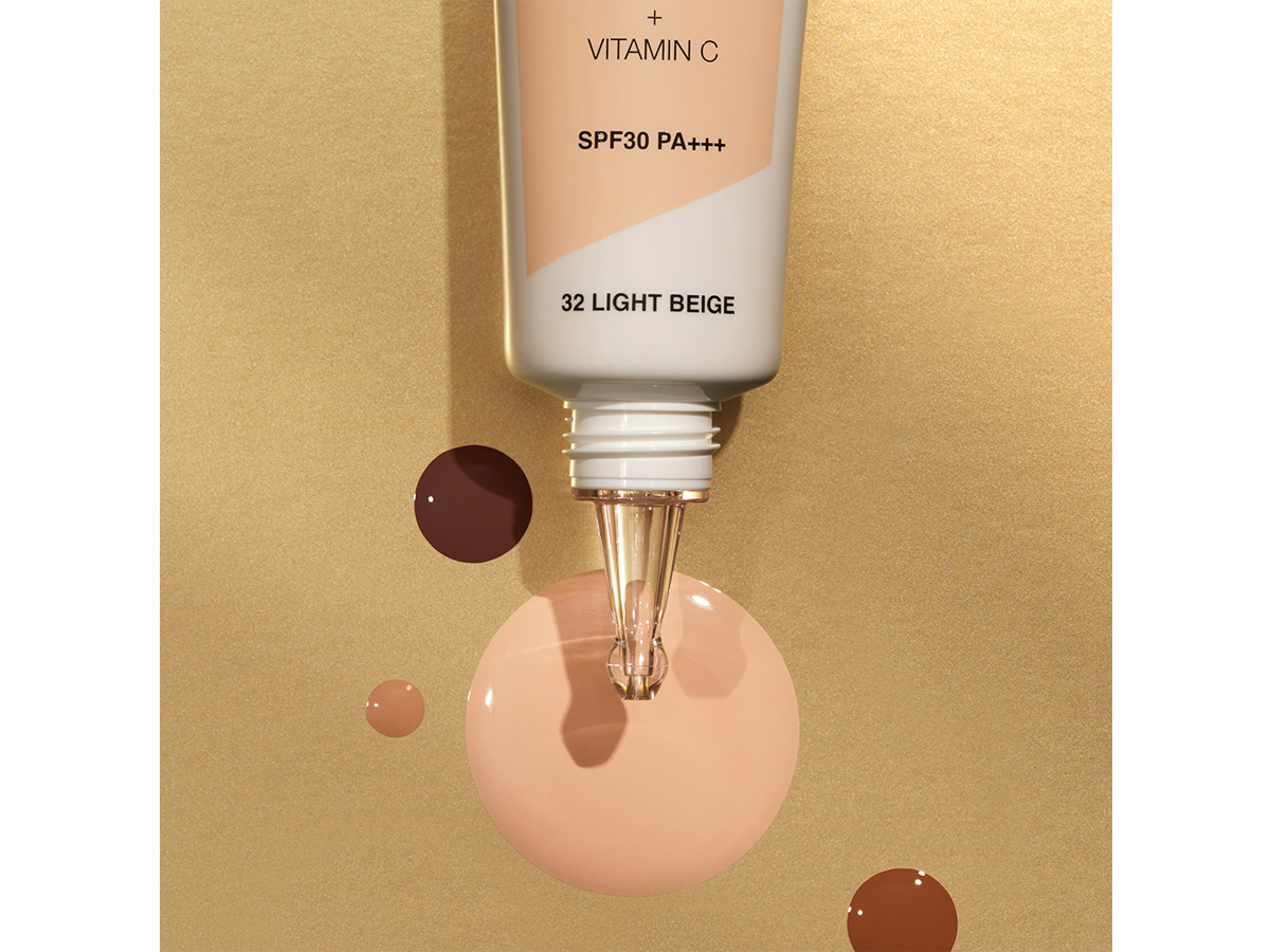 max-factor-miracle-pure-03