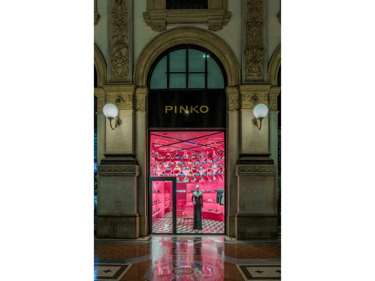 Pinko Galleria Milano (3)