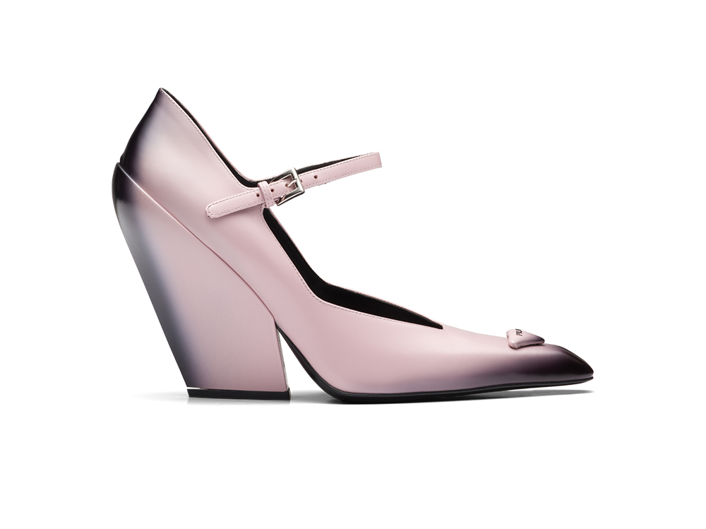 PradaDonnaFW22_1I982M-055-F0E18-F-095_SLS_UC2198825