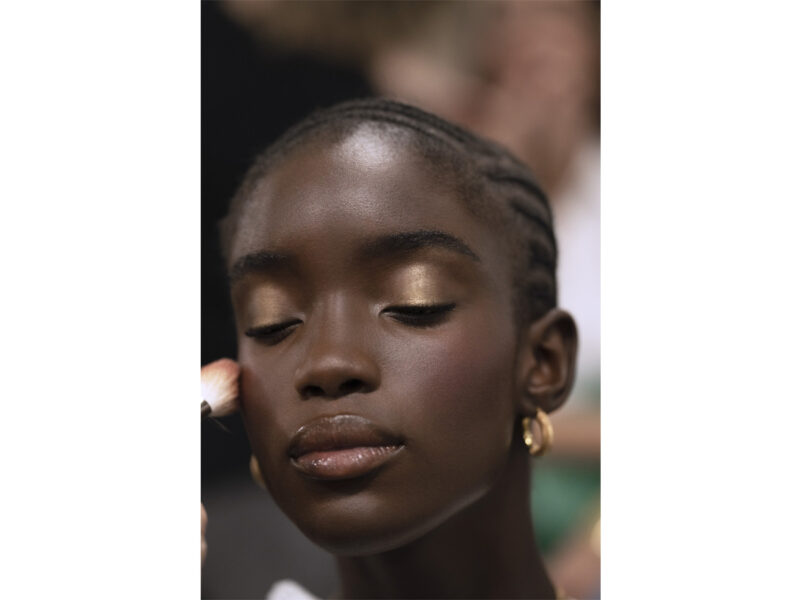 chanel-dakar-beauty-look-2023-20