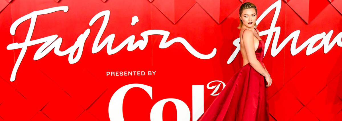 british-fashion-awards-desk