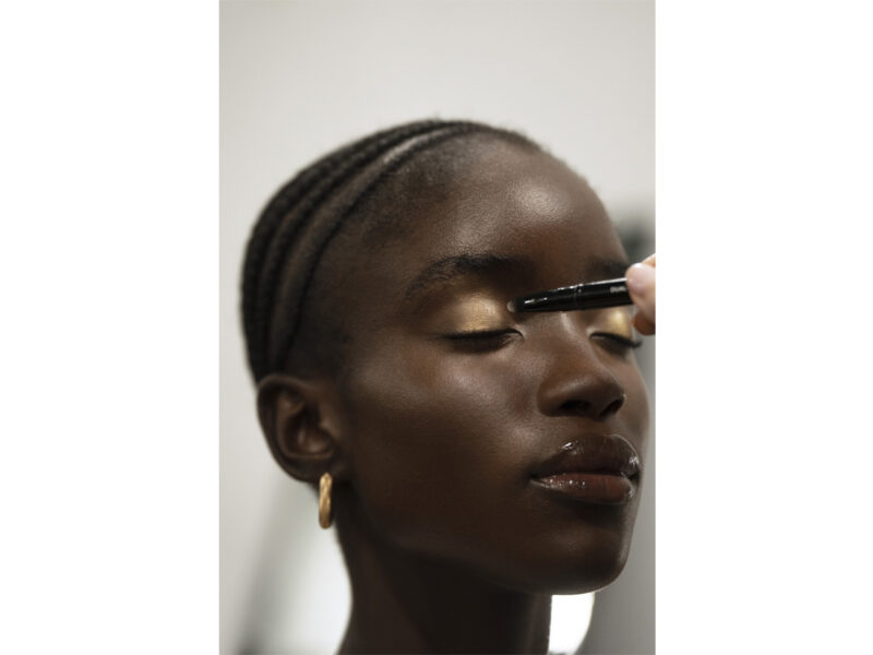 chanel-dakar-beauty-look-2023-16