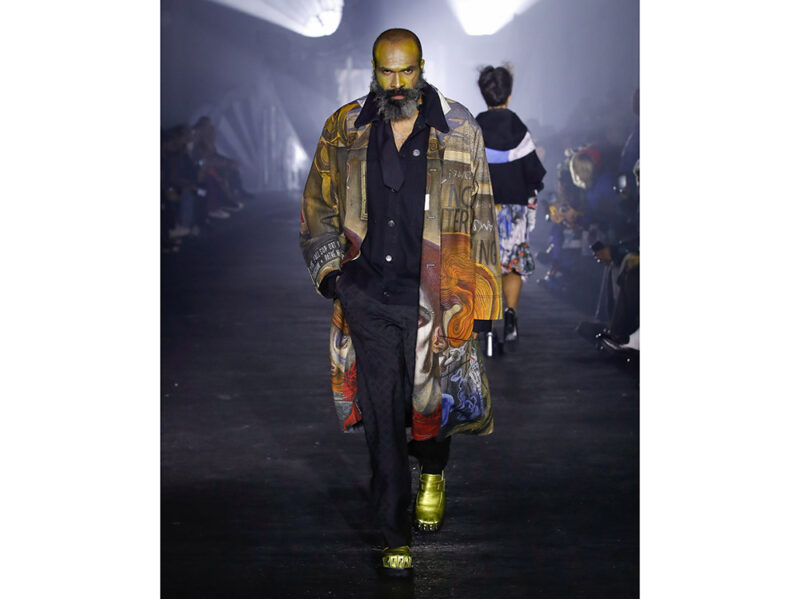 14 Loverboy_AW23_runway_look_16