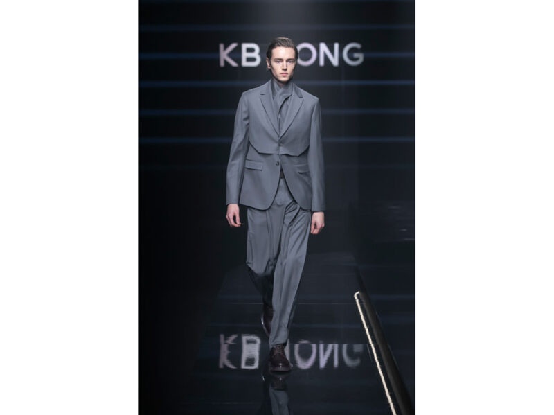 30 KB_HONG_008_FW23M