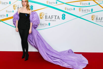 Aimee-Lou-Wood-attends-the-EE-BAFTA-Film-Awards-2023-at-The-Royal-Festival-Hall-on-February-19,-2023-in-London-SGP