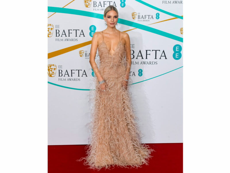 leonie-hanne-bafta-valentino