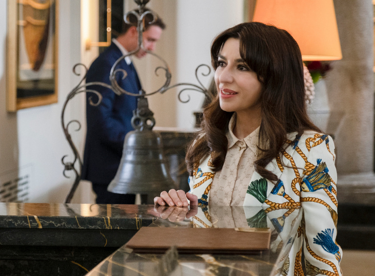 Sabrina Impacciatore White Lotus