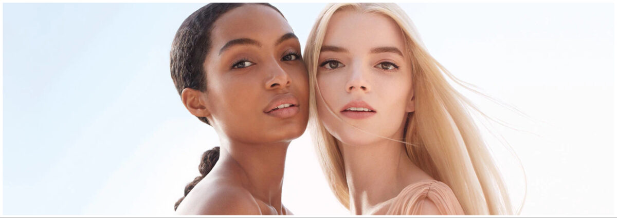 tendenza-make-up-tiktok-cloud-skin cover desktop