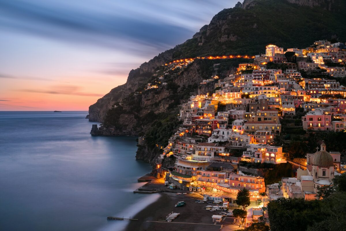 [SAMBOAT] 2. Positano_Unsplash