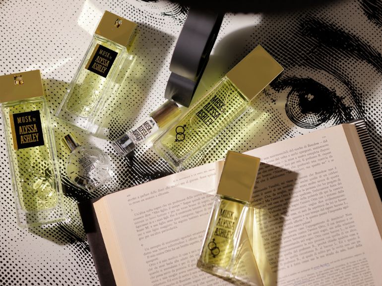 mobile alyssa ashley