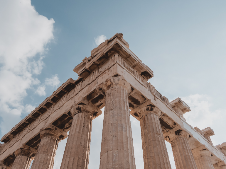 acropoli febiyan unsplash