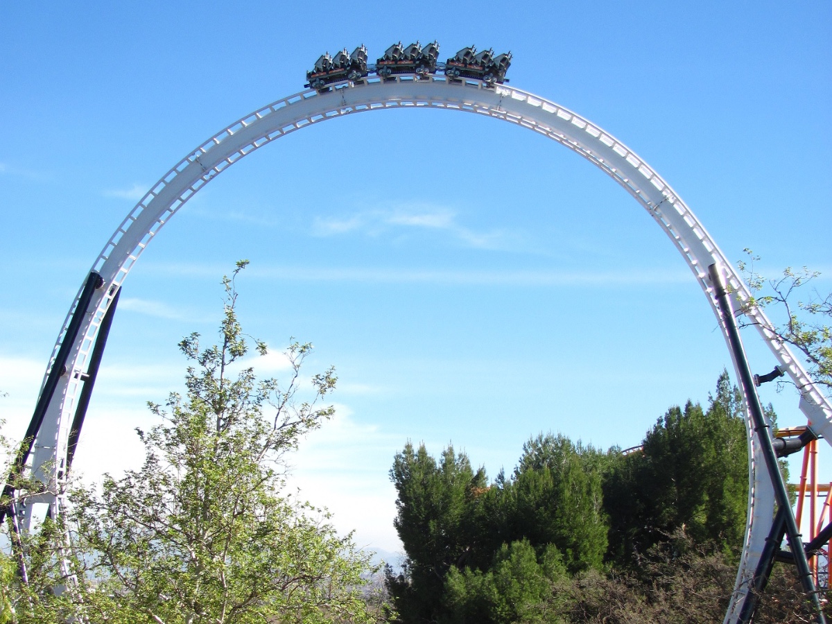 Full Throttle at SixFlags Magic Mountain