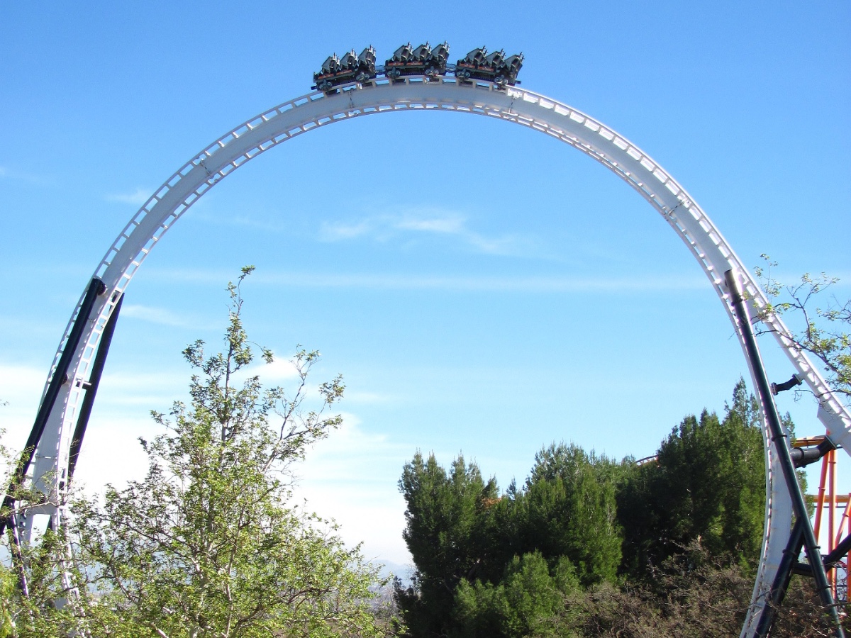 Full Throttle at SixFlags Magic Mountain