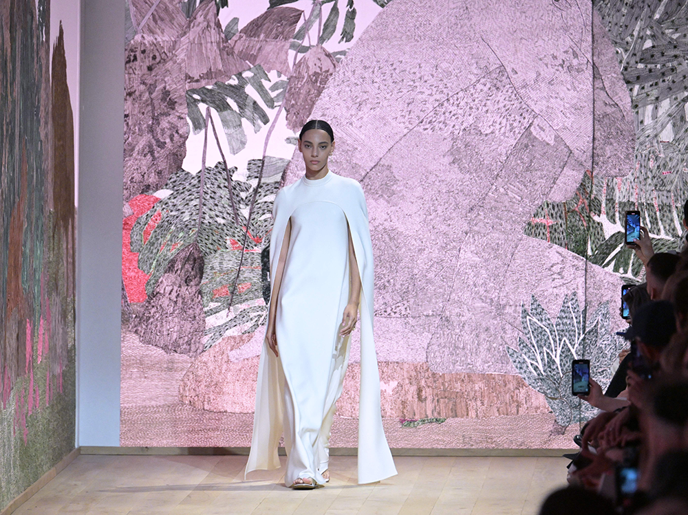 dior-sfilata-haute-couture-ai-23-24_11