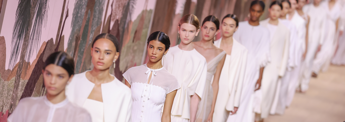 dior-sfilata-haute-couture-ai-23-24-parigi
