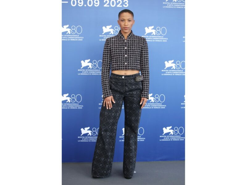 ok chanel_jonica-t-gibbs-wore-chanel-at-the-22dogman22-photocall-the-80th-venice-international-film-festival-310823-HD