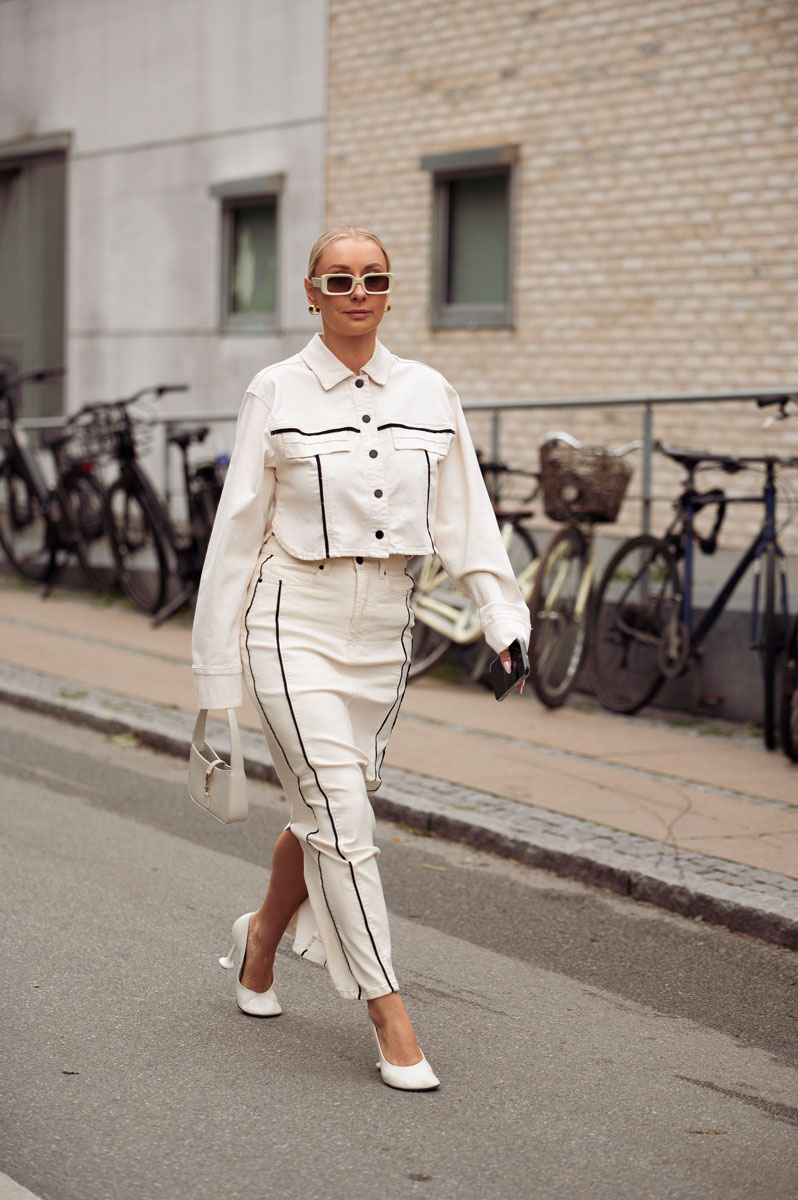 look-total-denim-bianco