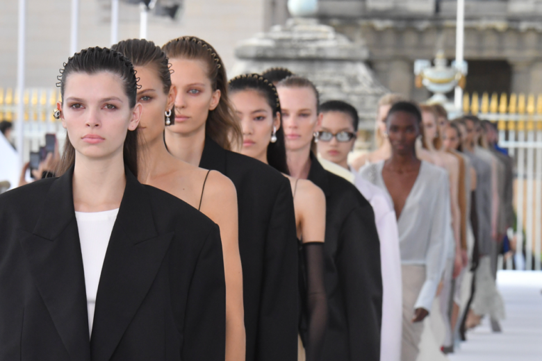 Best of Paris Fashion Week: cosa ci è piaciuto di più delle sfilate Primavera-Estate 2024