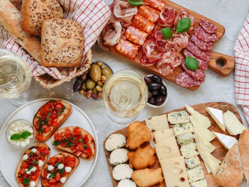 GettyImages-organizzare aperitivo a casa