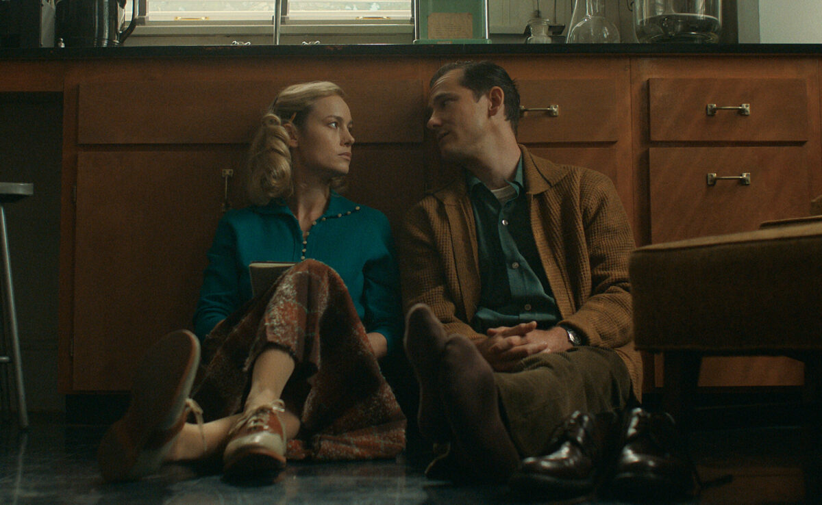 Lezioni di chimica_Elizabeth e Calvin_grazia