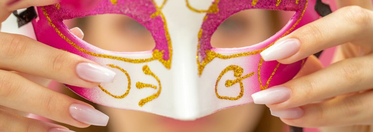 cover baby boomer unghie colorate